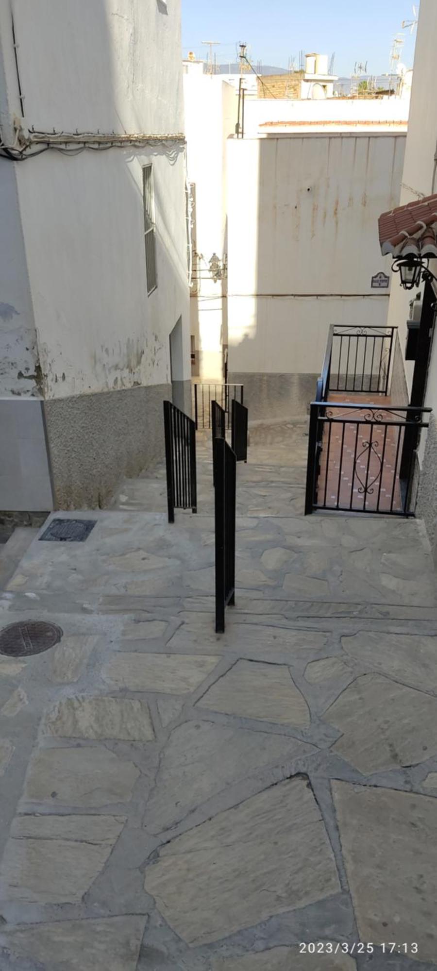 Acogedora Casa Familiar Con Patio Villa Salobreña Екстериор снимка